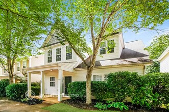 11147 Aprilia Ln in Cornelius, NC - Building Photo - Building Photo