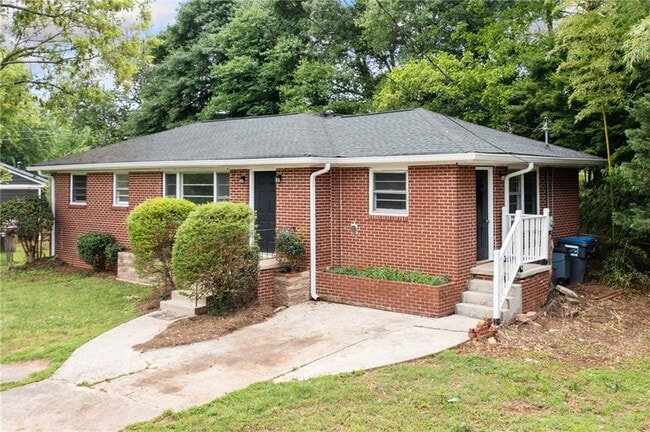 2078 Olive Springs Rd SE in Marietta, GA - Building Photo - Building Photo