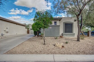 2553 N Raven in Mesa, AZ - Building Photo - Building Photo