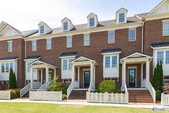 21 Stone Mason Way NW in Huntsville, AL - Building Photo - Building Photo