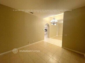 28811 Crooked Stick Ct, Unit 5106 in Zephyrhills, FL - Foto de edificio - Building Photo