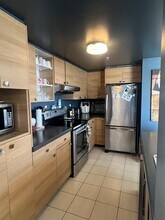 10550 Pl. de l'Acadie in Montréal, QC - Building Photo - Building Photo