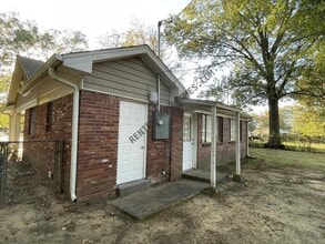 6800 Hinkson Rd in Little Rock, AR - Building Photo - Building Photo