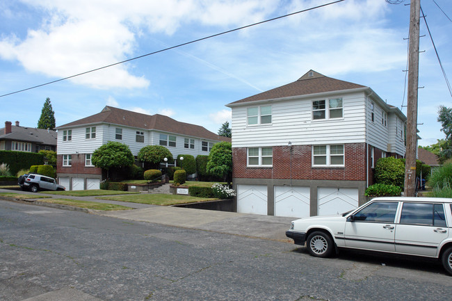 2145 NE Hancock St in Portland, OR - Building Photo - Building Photo