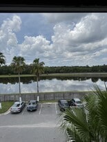 2216 Grand Cayman Ct in Kissimmee, FL - Building Photo