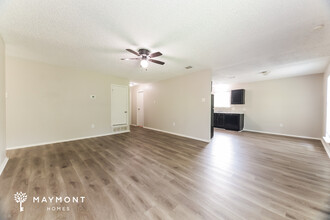 638 Matador Dr in Oak Point, TX - Building Photo - Building Photo