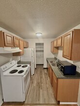 15210 Macadam Rd S in Tukwila, WA - Building Photo - Building Photo