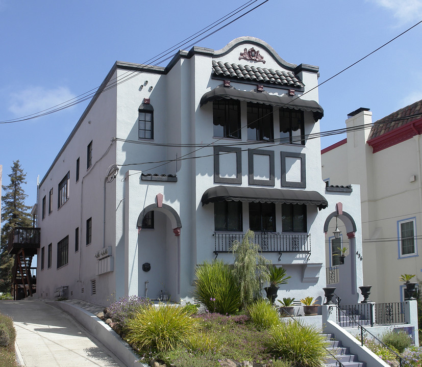 436 Sunnyslope Ave in Oakland, CA - Foto de edificio