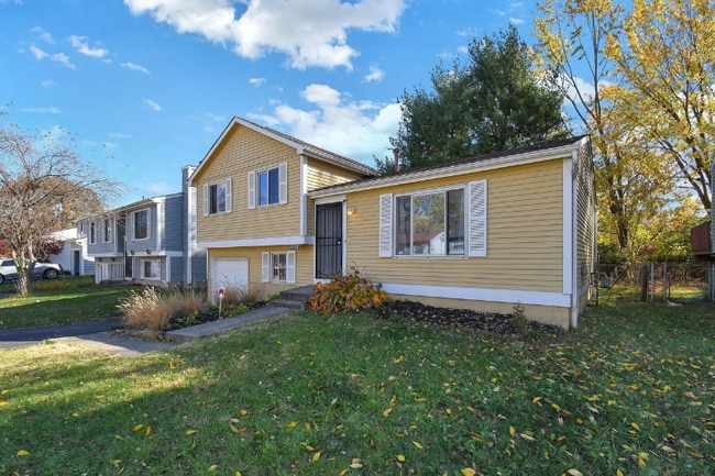 3102 Dewbourne Dr in Reynoldsburg, OH - Building Photo - Building Photo