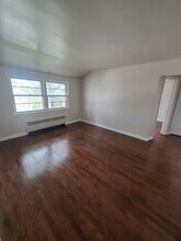 3130 S 48th St. - 8 Family in Milwaukee, WI - Foto de edificio - Interior Photo