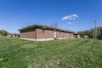 2502-2502 E Morris Dr in Columbia, MO - Building Photo - Building Photo