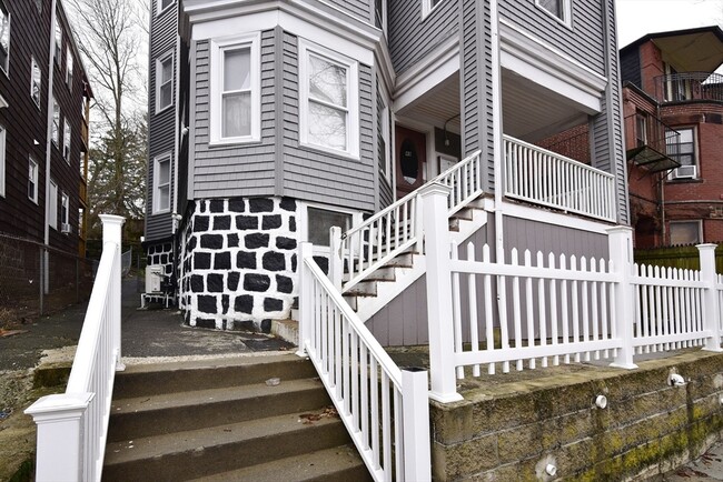 48 Monadnock St, Unit 2