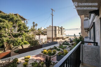 17 Northstar St-Unit -FL1-ID145 in Marina Del Rey, CA - Building Photo - Building Photo