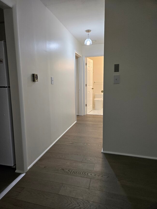 77 Juniper Rd, Unit Juniperridgecondo in Bethel, CT - Building Photo - Building Photo