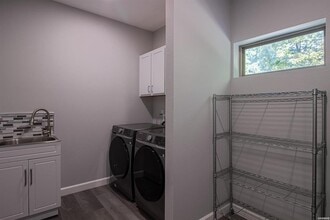 44 Alicante Rd in Hot Springs, AR - Building Photo - Building Photo