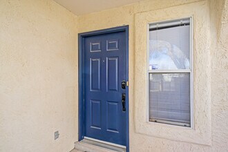 6937 El Cajon Ct NW in Albuquerque, NM - Building Photo - Building Photo