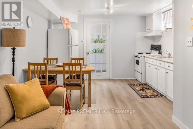 44 Donofree Rd in Toronto, ON - Building Photo