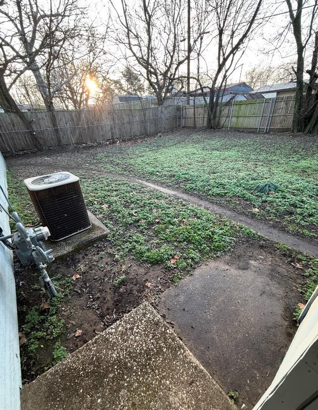 146 Doolittle Dr in Denison, TX - Building Photo - Building Photo