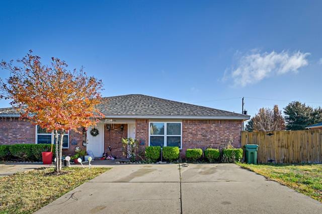 property at 607 Kings Way Dr