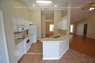 830 Breezy Lake Way in Minneola, FL - Building Photo - Building Photo