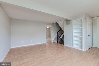 1749 Carriage Way in Frederick, MD - Building Photo - Building Photo