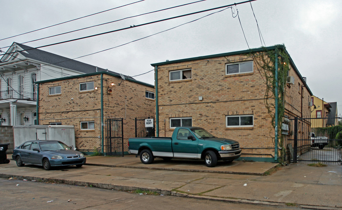 1228 N Robertson St in New Orleans, LA - Foto de edificio