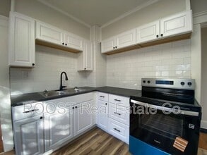 372 S Douglas Ave in Springfield, OH - Building Photo - Building Photo