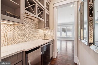 1565 Hane St in McLean, VA - Building Photo - Building Photo
