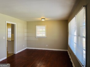 2673 Fairlane Dr SE in Atlanta, GA - Building Photo - Building Photo