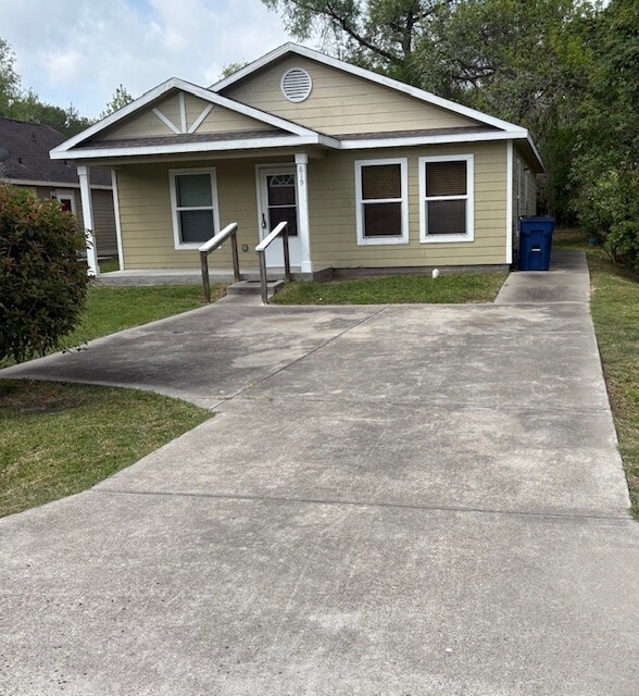 property at 619 N Vionett Ln