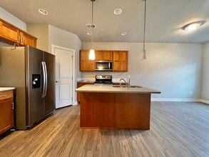6460 Orchard Park Dr in Evans, CO - Building Photo - Building Photo