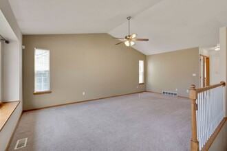 1385 Keywood Ct in Windsor, CO - Building Photo - Building Photo