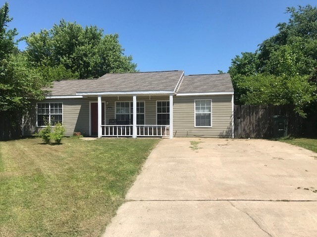 property at 320 E Evergreen Ln