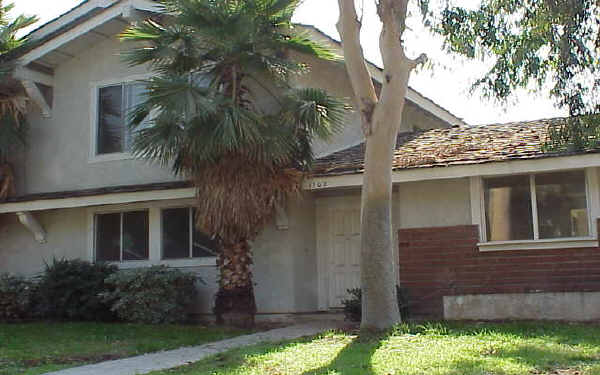 1702 Fairfield Ct in Ontario, CA - Building Photo