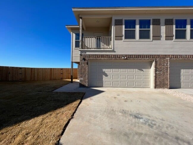 property at 2828 Melissa Ln