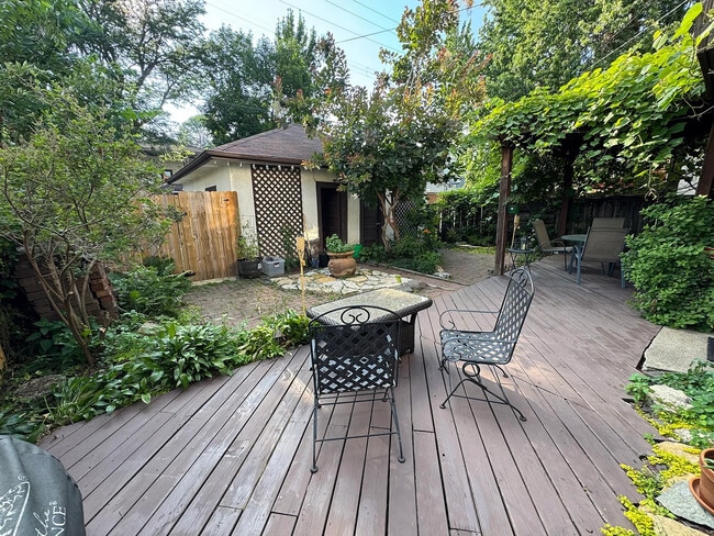3546 Harriet Ave, Unit 3546