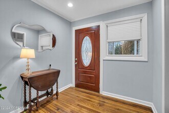714 Cassville Rd in Jackson Township, NJ - Building Photo - Building Photo