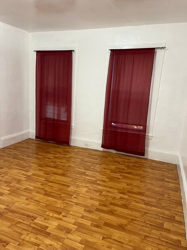 239 Western Ave, Unit 1 in Cambridge, MA - Building Photo - Building Photo