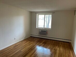 50 Green in Brookline, MA - Building Photo - Building Photo