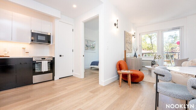 1042 President St, Unit 5f in Brooklyn, NY - Foto de edificio - Building Photo