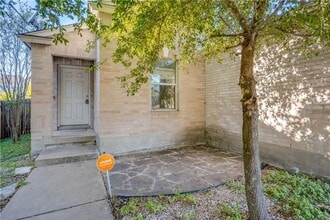 13316 Thome Valley Dr in Austin, TX - Building Photo - Building Photo