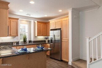 217 9th St in Marina, CA - Building Photo - Building Photo