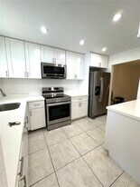 603 S State Rd 7 in Margate, FL - Building Photo