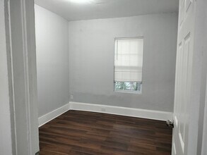 460 W 19th St in Jacksonville, FL - Building Photo - Building Photo