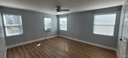 280 W J St in Benicia, CA - Building Photo - Building Photo