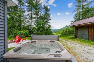90 Blueberry Hill Rd in Bridgewater, VT - Building Photo - Building Photo