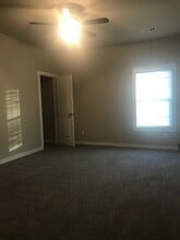 3267 W Reese in Springfield, MO - Building Photo - Building Photo