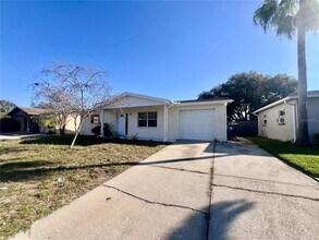 9504 Richwood Ln in Port Richey, FL - Building Photo - Building Photo