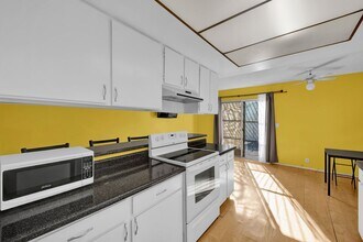 4189 Mississippi Ave in Las Vegas, NV - Building Photo - Building Photo