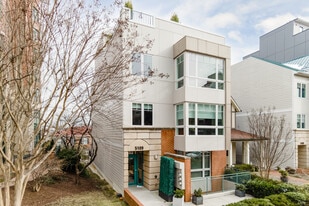 The Collection on Connecticut Ave in Washington, DC - Building Photo